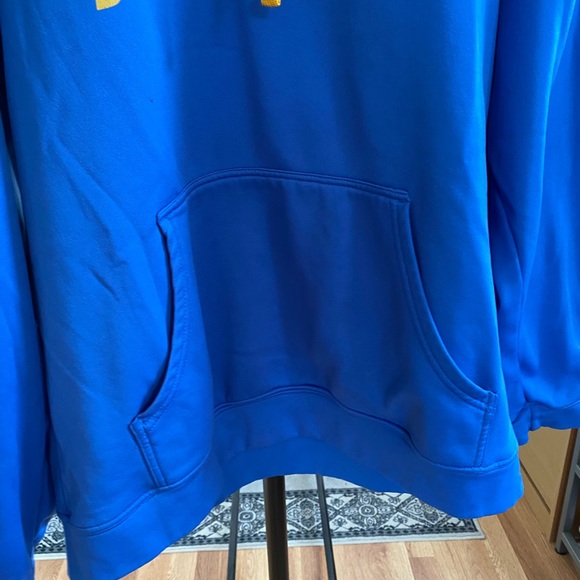 Rivalry threads 91 pullover size large - Picture 5 of 11